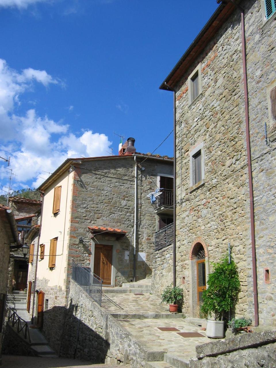 La Luna Nel Pozzo Castiglion Fibocchi Bagian luar foto